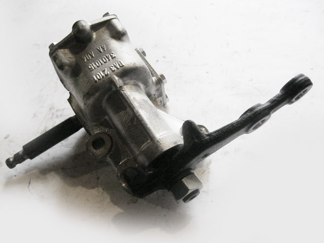 Редуктор 21213 рулевой(корот.вал)