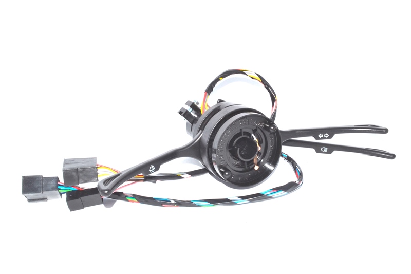 Переключатель 2106 под руль(свет 3-полож) (П-946) 2105-3709310