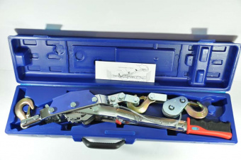 Лебедка 4 т в кейсе